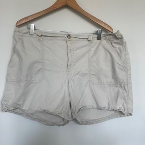 Lauren Ralph Lauren Khaki Shorts Sz 16